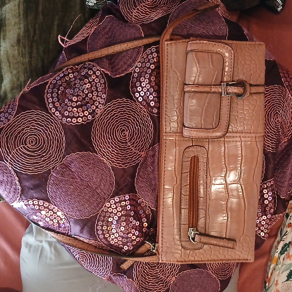 🎈Chinese Laundry🎈 💥🎈BUY 1 GET 1 FREE💥Faux Crocodile Mini Handbag